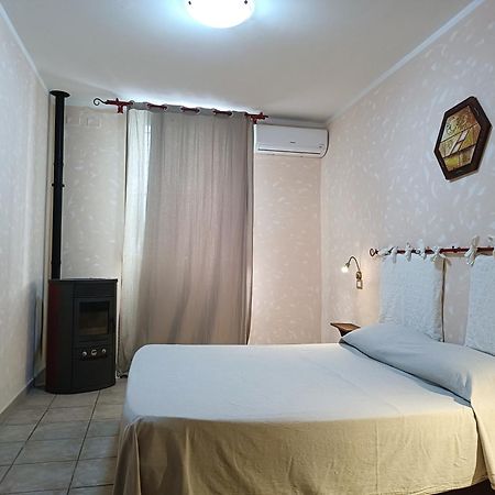 La Mezzanella Guesthouse Porto Torres Exteriör bild